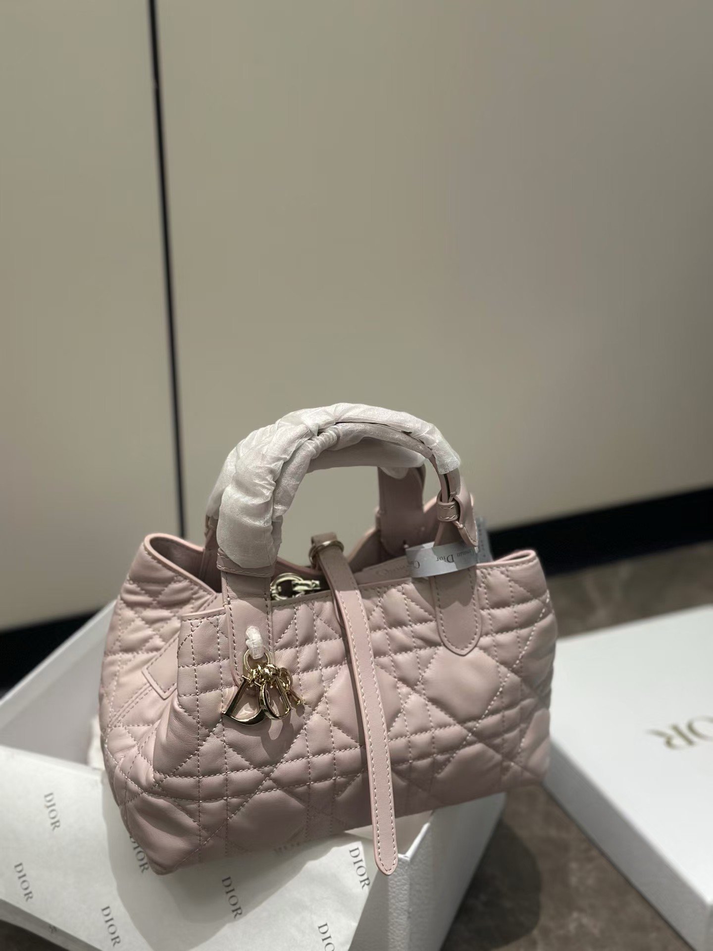 toujours tote bag (blush pink) toujours tote bag (blush pink)